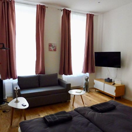 New Apartment City Center Виена Екстериор снимка
