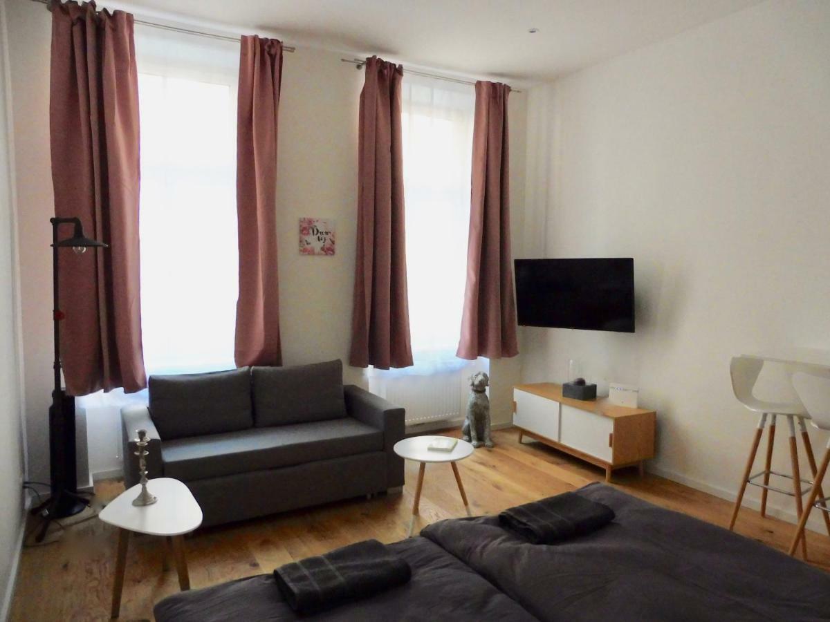New Apartment City Center Виена Екстериор снимка