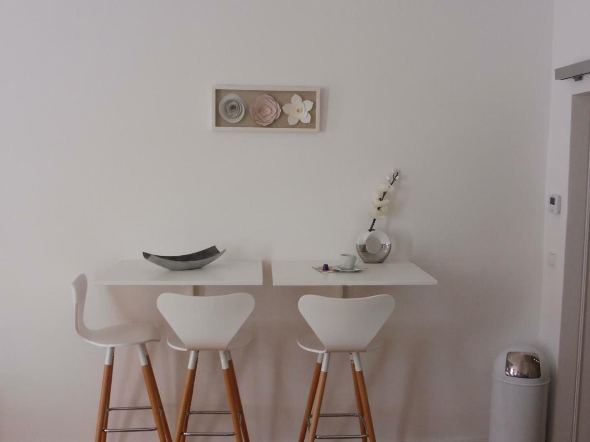 New Apartment City Center Виена Екстериор снимка